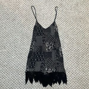 Urban outfitters romper. Size M